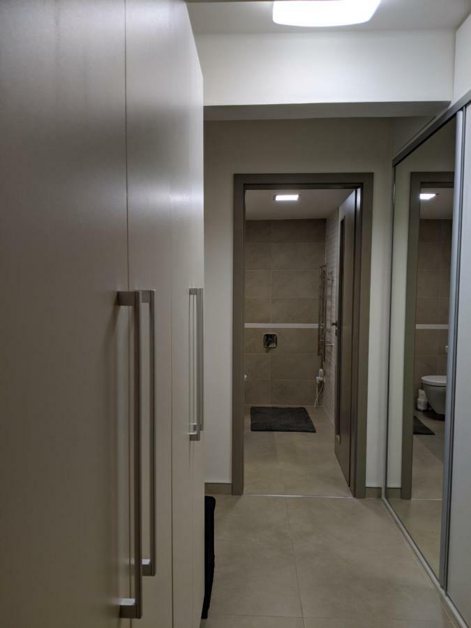 Ap10 - Apartments 4U Brezinova "Overnight Simply" Hradec Králové المظهر الخارجي الصورة